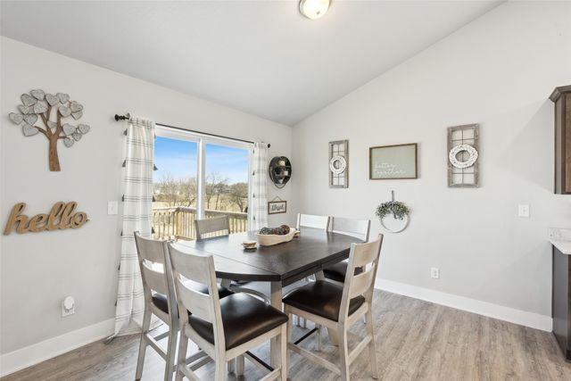 2920 Prairieside Place, Norwalk, IA 50211