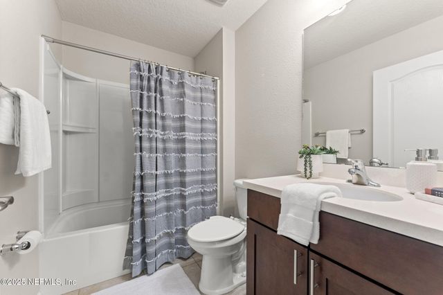 1867 SAGE CREEK Place, Middleburg, FL 32068