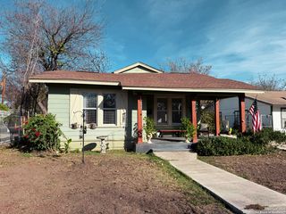1817 Fresno, San Antonio, TX 78201