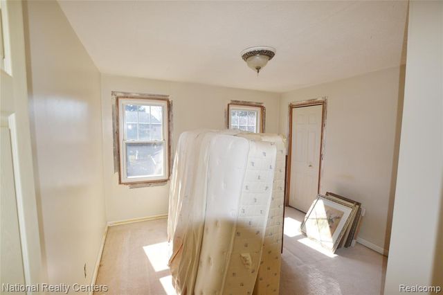 22121 Francis Street, Dearborn, MI 48124