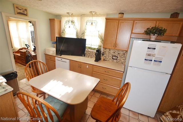 22121 Francis Street, Dearborn, MI 48124