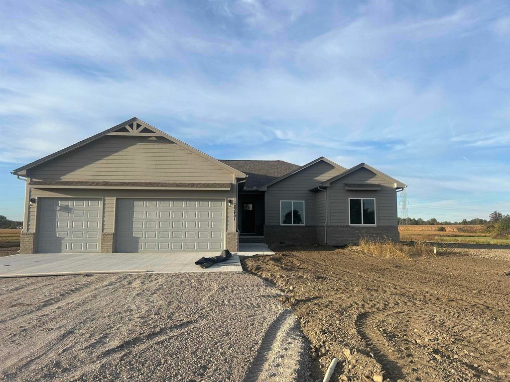 23401 29 Mile Road, Ray Twp, MI 48096