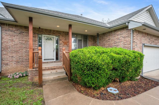 12265 SW 15th, Benton, KS 67017