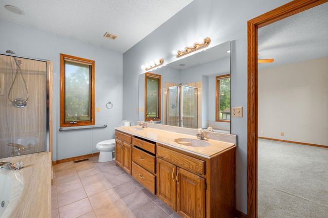 12265 SW 15th, Benton, KS 67017