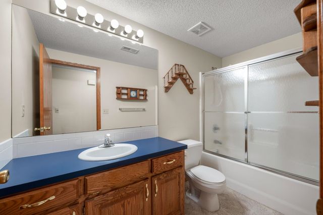 12265 SW 15th, Benton, KS 67017