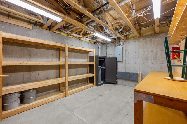 12265 SW 15th, Benton, KS 67017