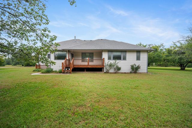 12265 SW 15th, Benton, KS 67017