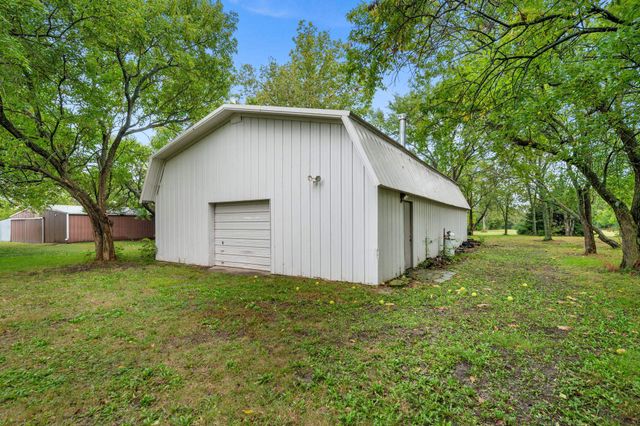 12265 SW 15th, Benton, KS 67017