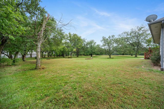 12265 SW 15th, Benton, KS 67017