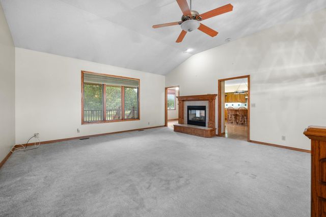 12265 SW 15th, Benton, KS 67017