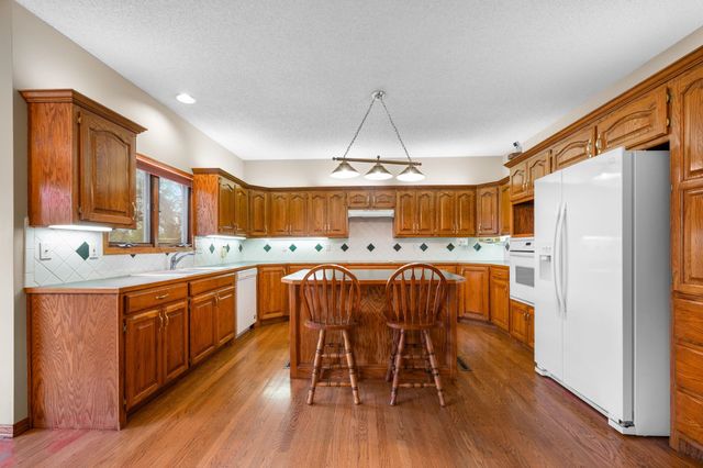 12265 SW 15th, Benton, KS 67017