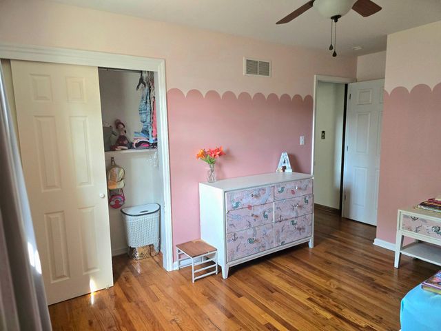 902 CLYDESDALE DR, Bear, DE 19701