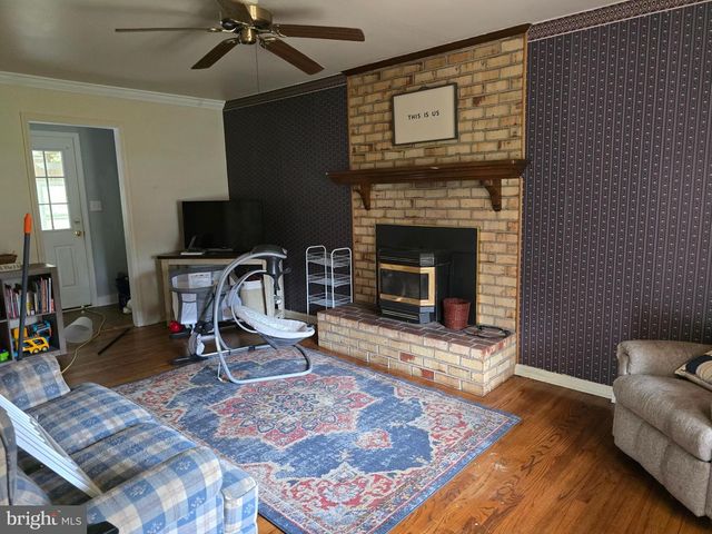 902 CLYDESDALE DR, Bear, DE 19701