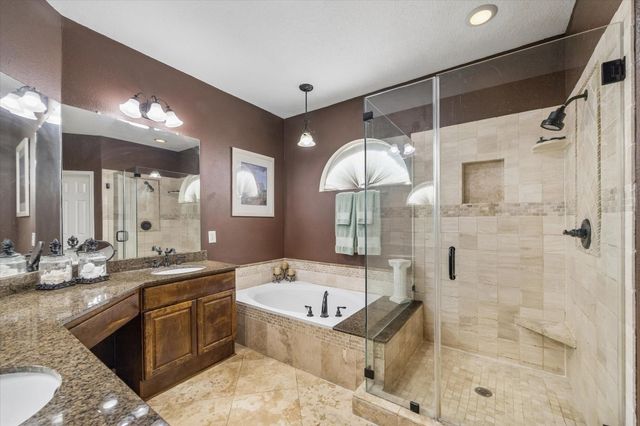 515 Deer Hollow Drive, Sugar Land, TX 77479