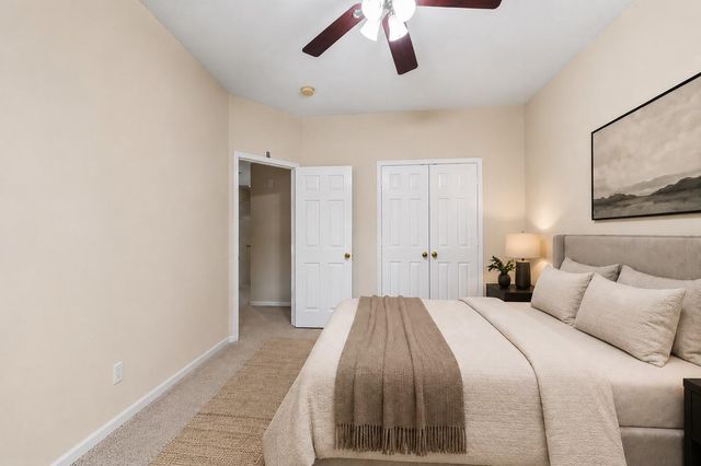 515 Deer Hollow Drive, Sugar Land, TX 77479