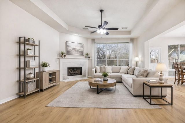 515 Deer Hollow Drive, Sugar Land, TX 77479