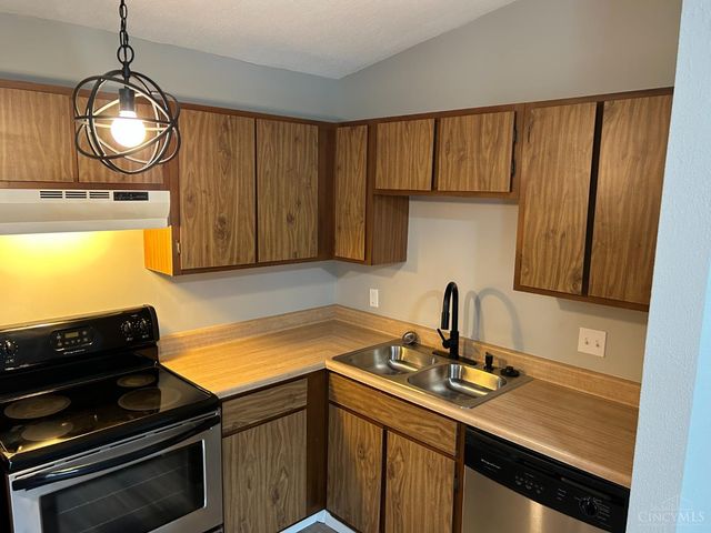 2150 Augusta Boulevard, Fairfield, OH 45014