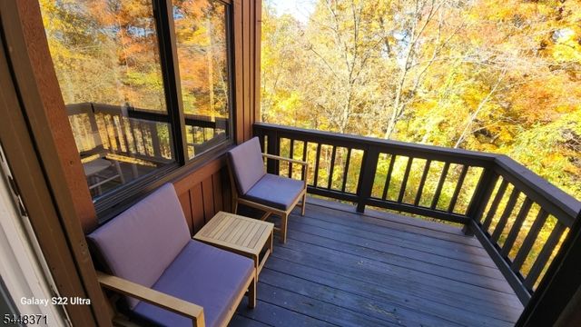 1 Purgatory Ct, Vernon Twp., NJ 07462