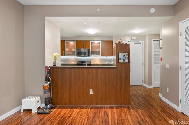 50 Lansing Street 203, San Francisco, CA 94105