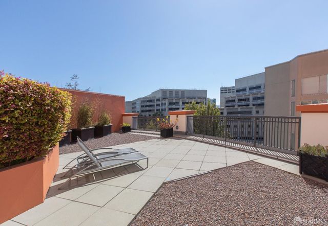 50 Lansing Street 203, San Francisco, CA 94105