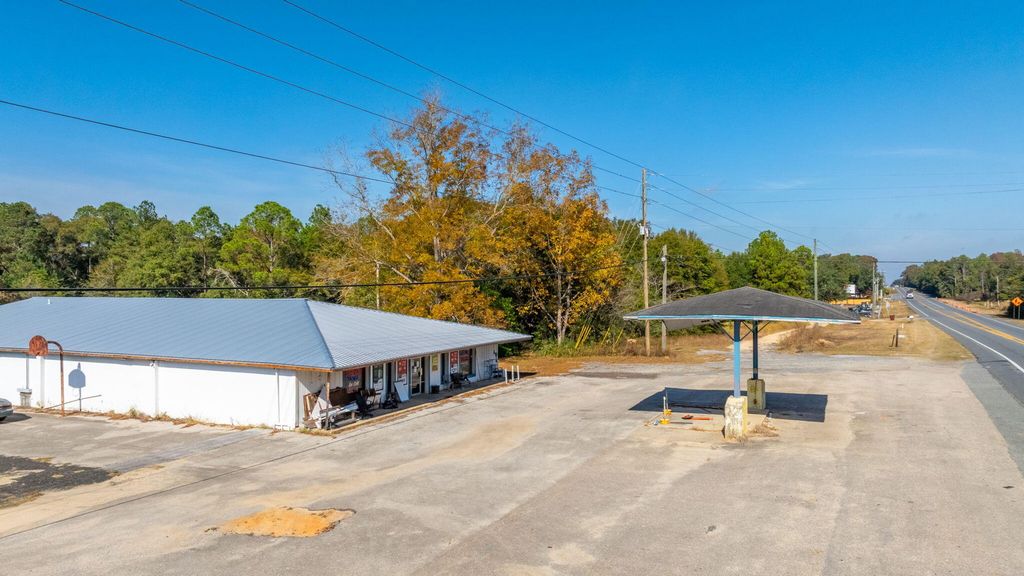 6452 N Hwy 85 N, Crestview, FL 32536