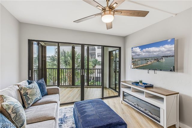 1027 Anglers CV B301, Marco Island, FL 34145