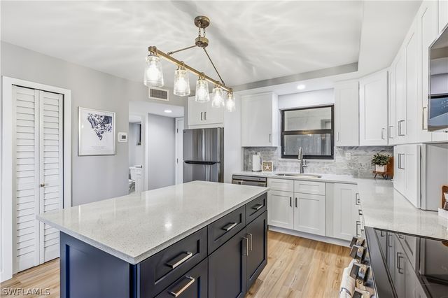 1027 Anglers CV B301, Marco Island, FL 34145