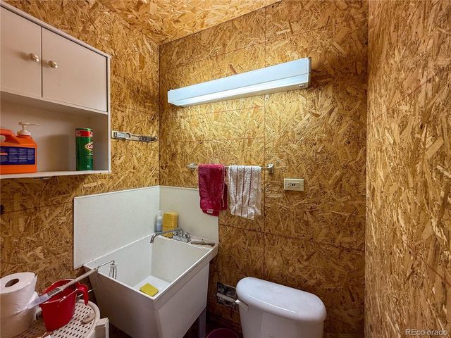 1583 Rose Ave, Burlington, CO 80807