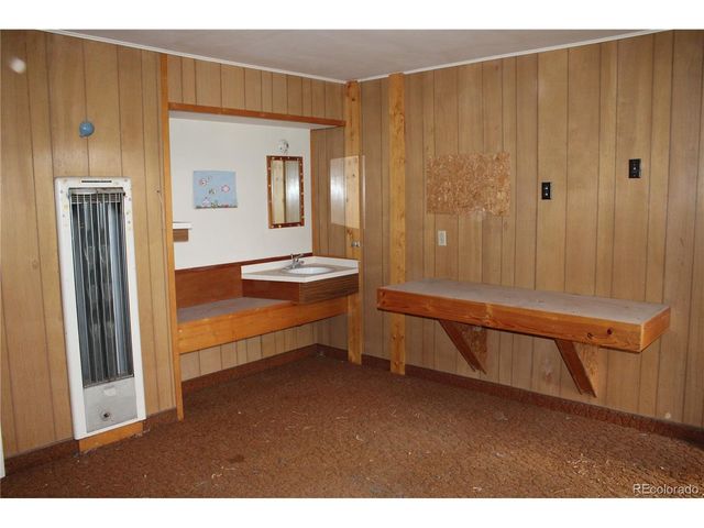 1583 Rose Ave, Burlington, CO 80807