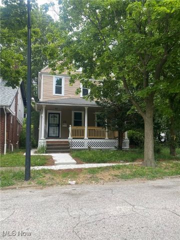 1521 Lakefront Avenue, East Cleveland, OH 44112