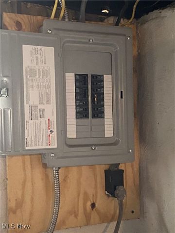 1521 Lakefront Avenue, East Cleveland, OH 44112