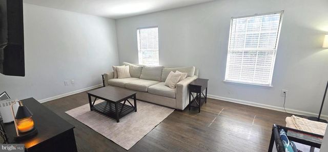 8700 SCORTON HARBOUR, Pasadena, MD 21122