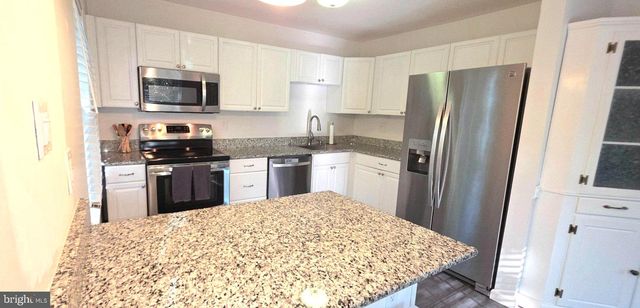8700 SCORTON HARBOUR, Pasadena, MD 21122