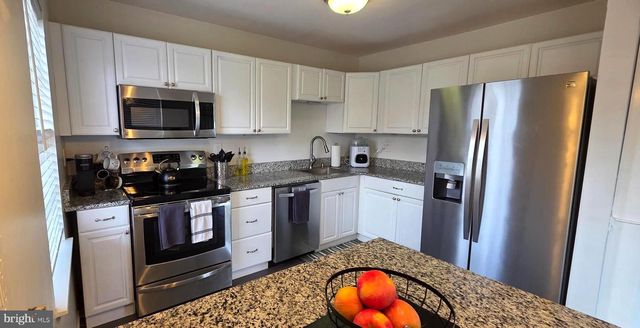 8700 SCORTON HARBOUR, Pasadena, MD 21122