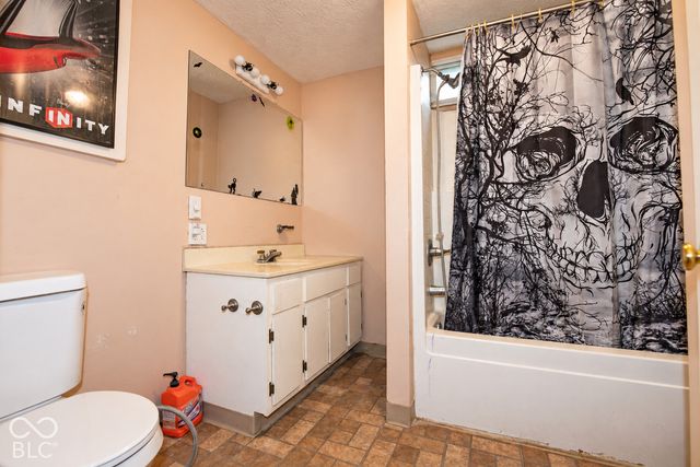 3021 E Bradbury Avenue, Indianapolis, IN 46203