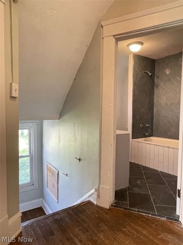 1026 E 148th Street, Cleveland, OH 44110