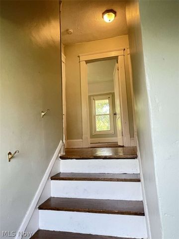 1026 E 148th Street, Cleveland, OH 44110