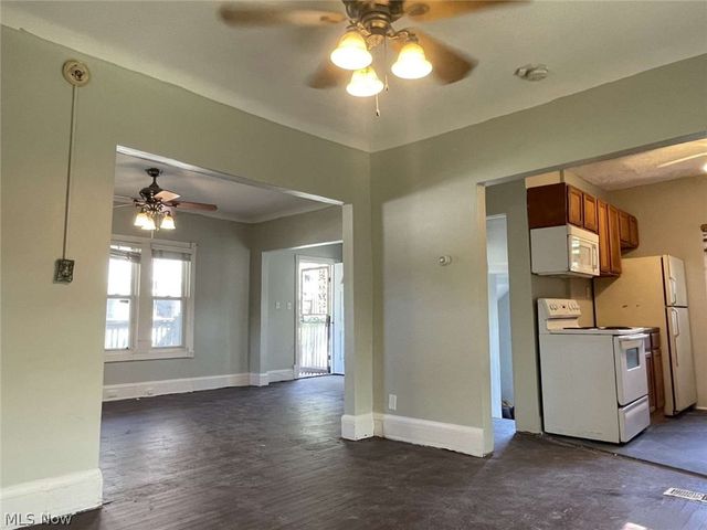 1026 E 148th Street, Cleveland, OH 44110