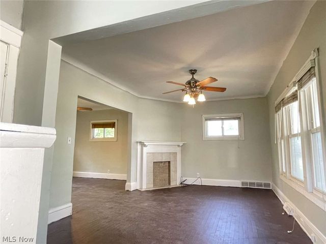 1026 E 148th Street, Cleveland, OH 44110