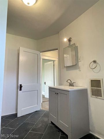 1026 E 148th Street, Cleveland, OH 44110