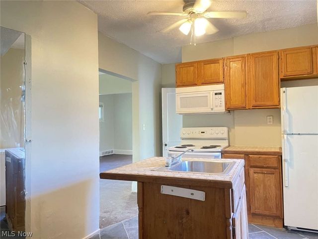 1026 E 148th Street, Cleveland, OH 44110