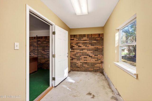 109 Evergreen Drive, D'iberville, MS 39540