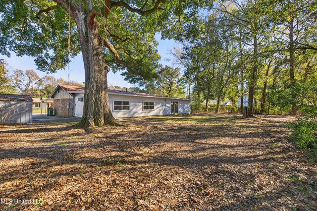 109 Evergreen Drive, D'iberville, MS 39540