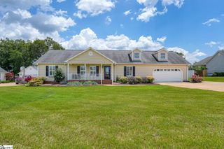140 Bermuda Lane, Inman, SC 29349