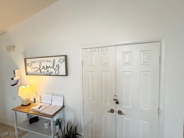 6428 Crystal Dew Drive, Las Vegas, NV 89118