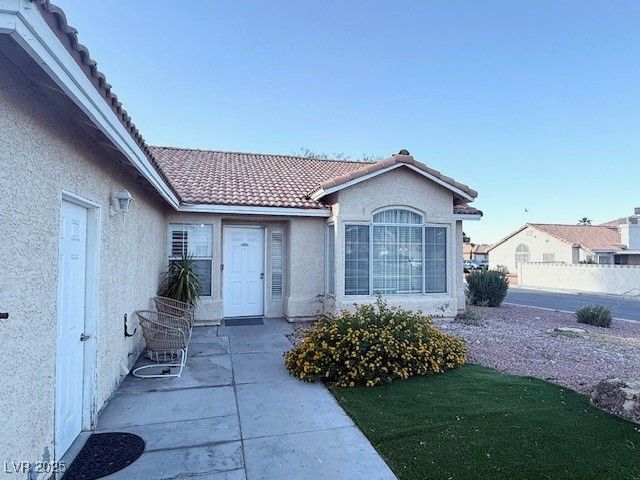 6428 Crystal Dew Drive, Las Vegas, NV 89118