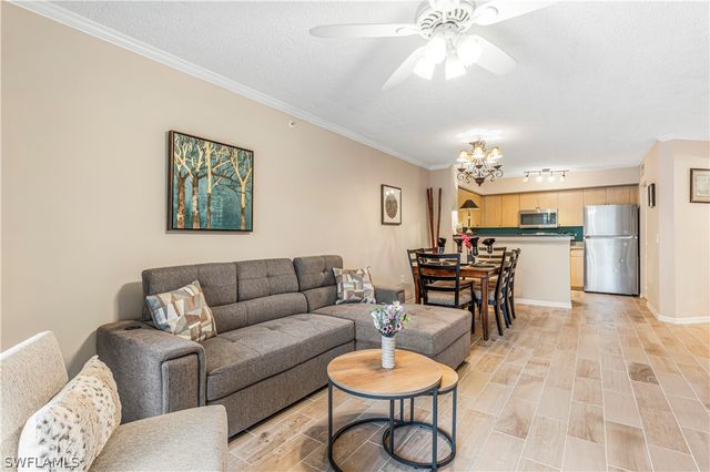 8754 River Homes LN 8-105, Bonita Springs, FL 34135