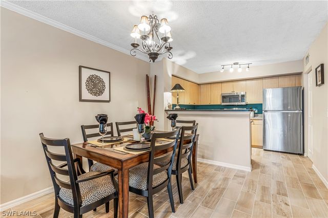8754 River Homes LN 8-105, Bonita Springs, FL 34135