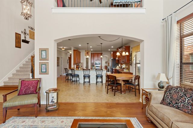 3017 Shoreline Drive, Burleson, TX 76028