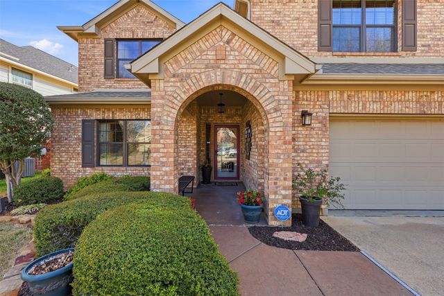3017 Shoreline Drive, Burleson, TX 76028